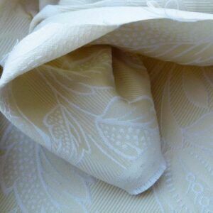 By Yard Jacobean Bouquet Woven Flowers Fh Ivory Scalamandre MSRP USD 192Usd/Y