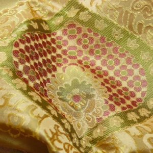 By Yd 100%silk Lampas Renaissance Medallion Ambrosia Green Pink 472ambrosia