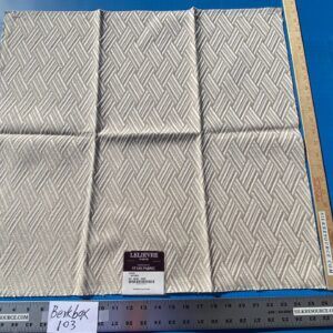 30 Berkbox103 Square Scalamandre Lelievre Paris Vacoa Naturel White Beige Diamond Ogee Viscose MSRP USD354/y