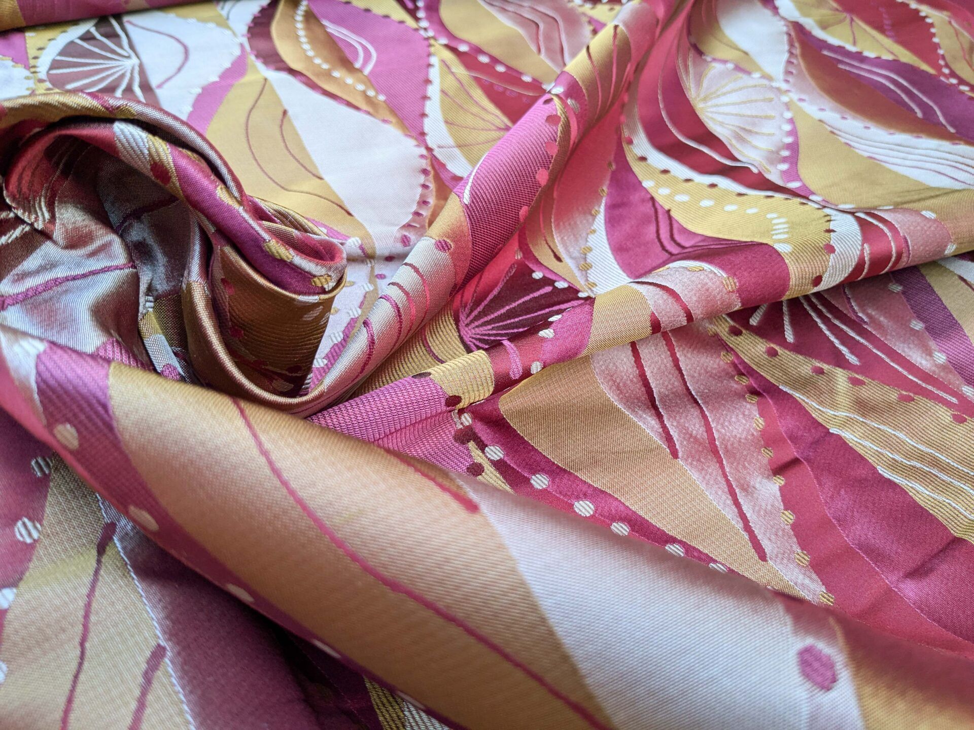 100% Silk Lampas Music Note "Vin" Rouge Red Gold Yellow Blue Art Deco